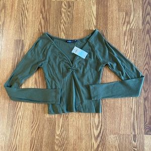 Abercrombie & Fitch top